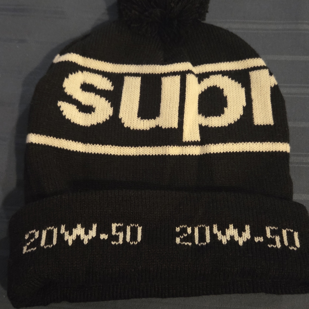 Supreme Black Knit Beanie